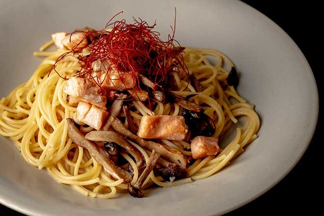 きのことサーモンの和風バター醤油
