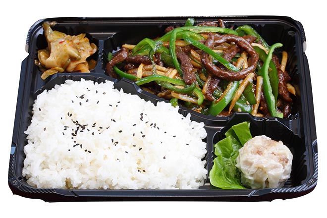  青椒牛肉絲弁当