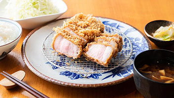 とんかつ 豚組食堂