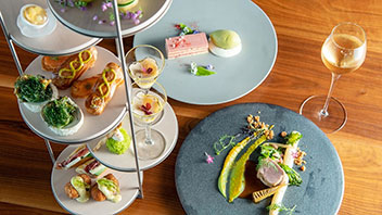 THE SUN & THE MOON (Restaurant)