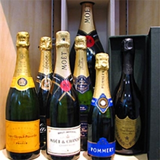 Veuve Clico · Brut, Ranson · Black, Moet · Chandon · Brut, Nicolas · Fiat · Brut, Pommery , Don Perignon