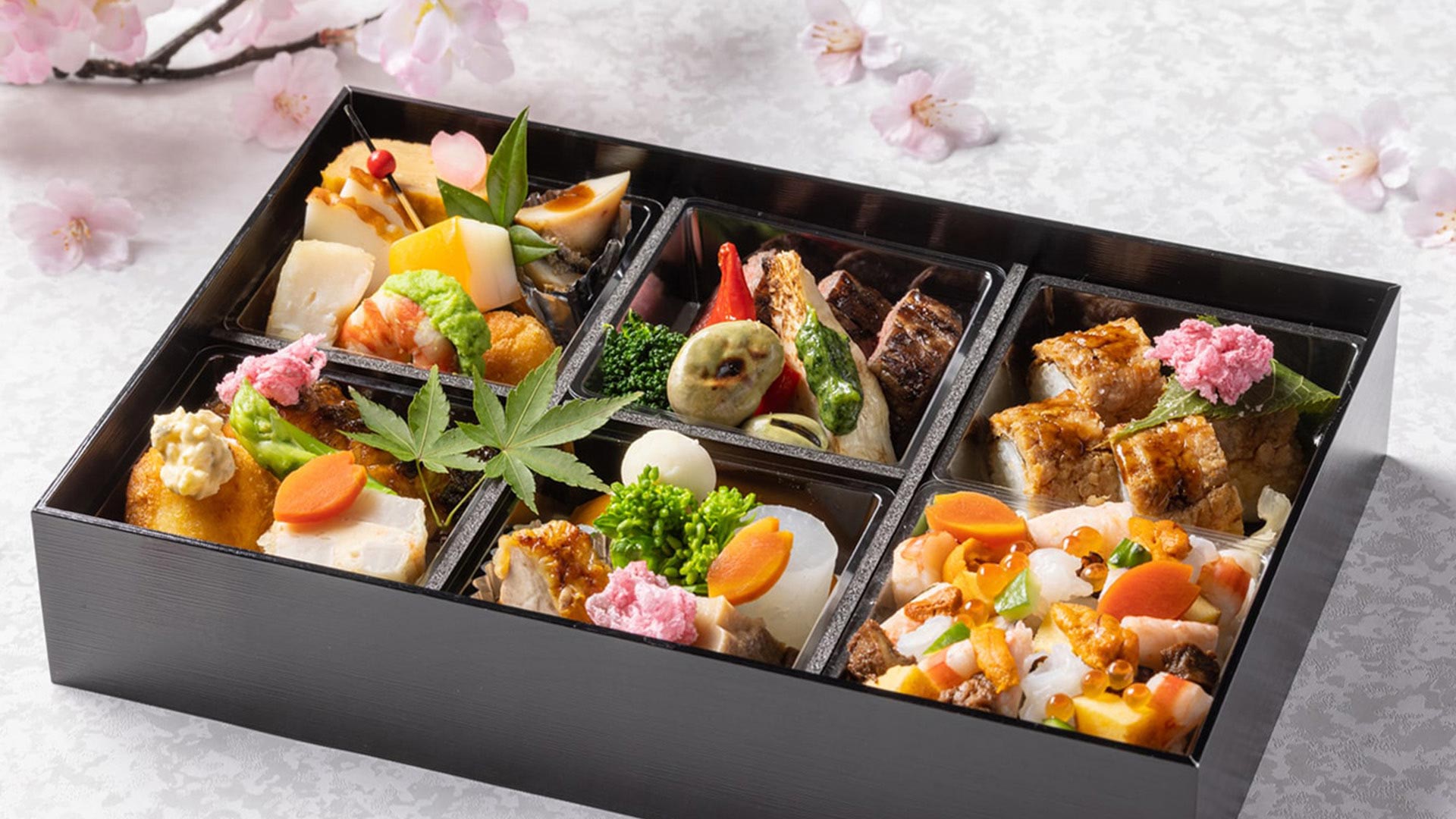 【テイクアウト限定】春の訪れを祝うお花見弁当