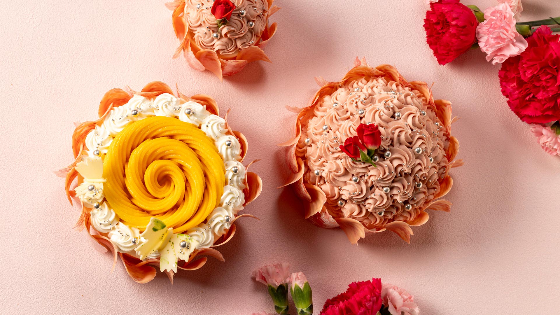 预约受理中~鲜花蛋糕母亲节赠送花束般的蛋糕